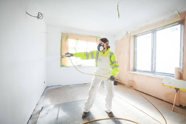 Best Biohazard Mold Removal  in Trafalgar, IN